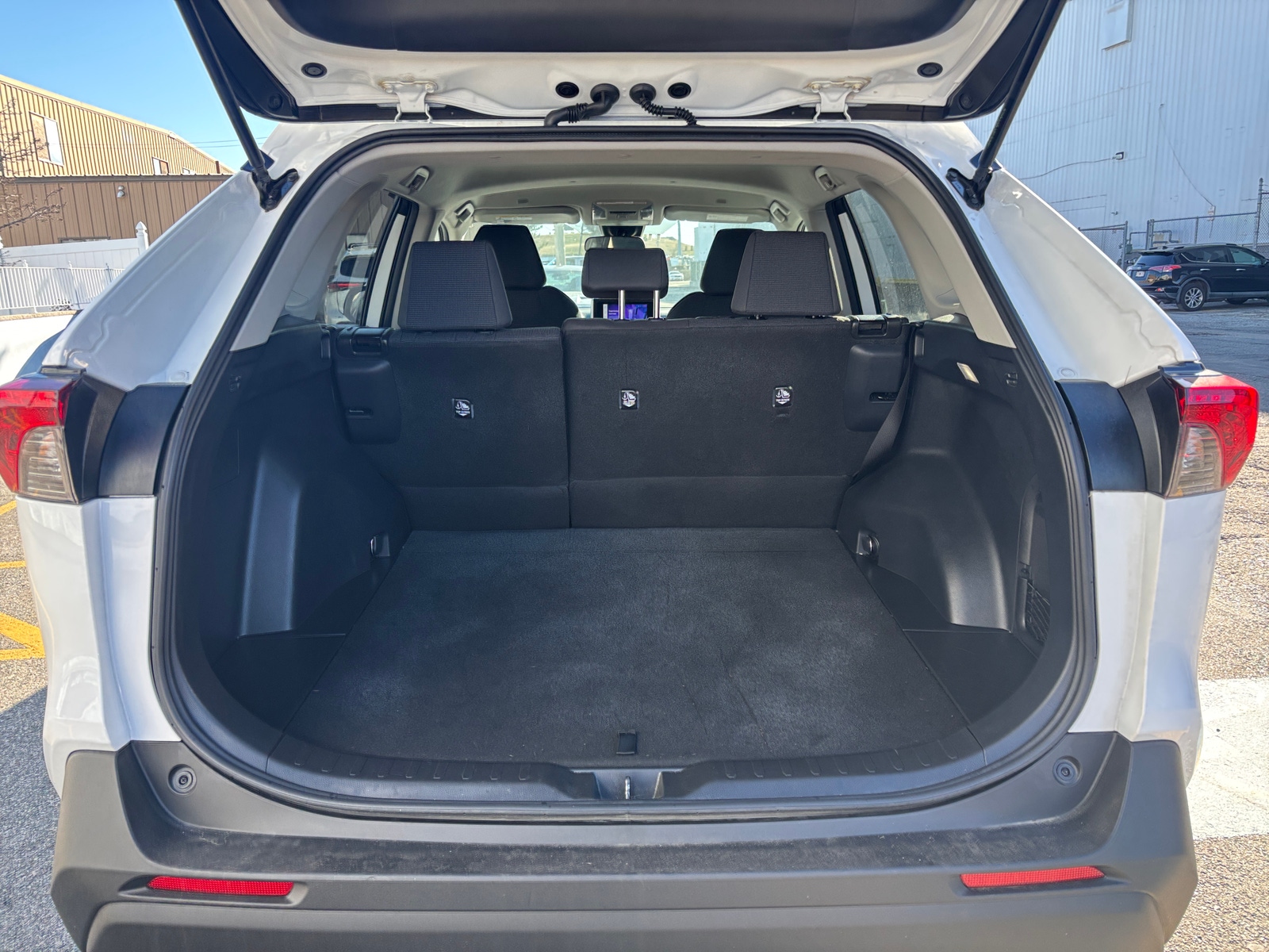 Thumbnail: 2025 Toyota RAV4 - 5