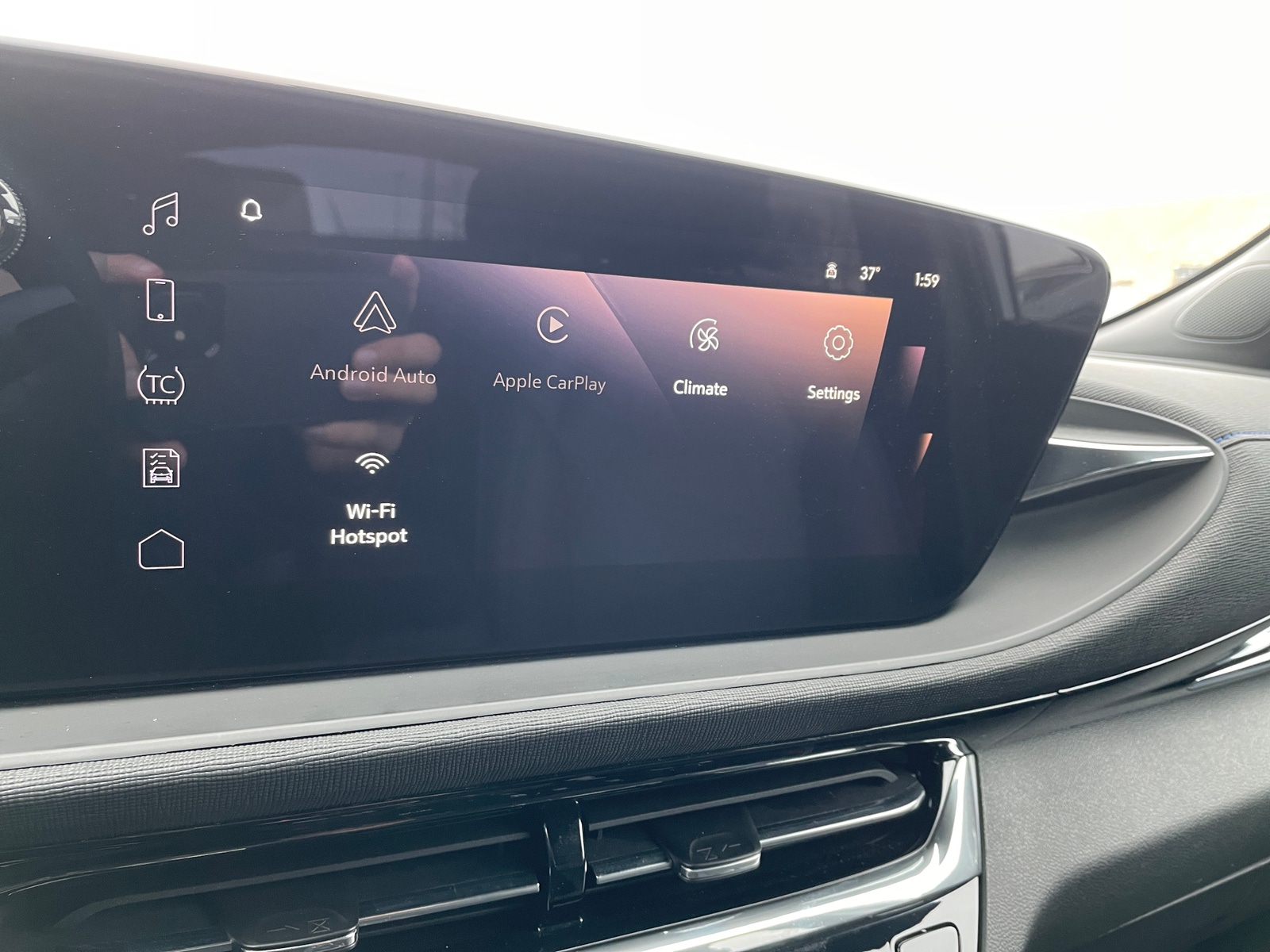 Thumbnail: 2025 Buick Envista - 3