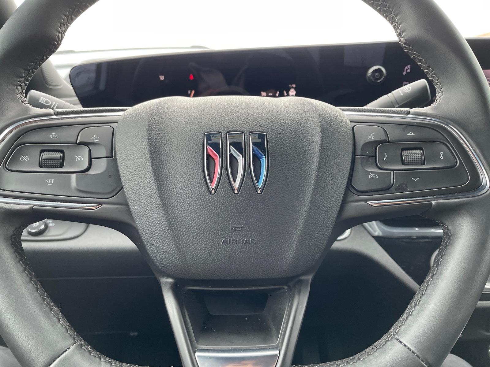 Thumbnail: 2025 Buick Envista - 4