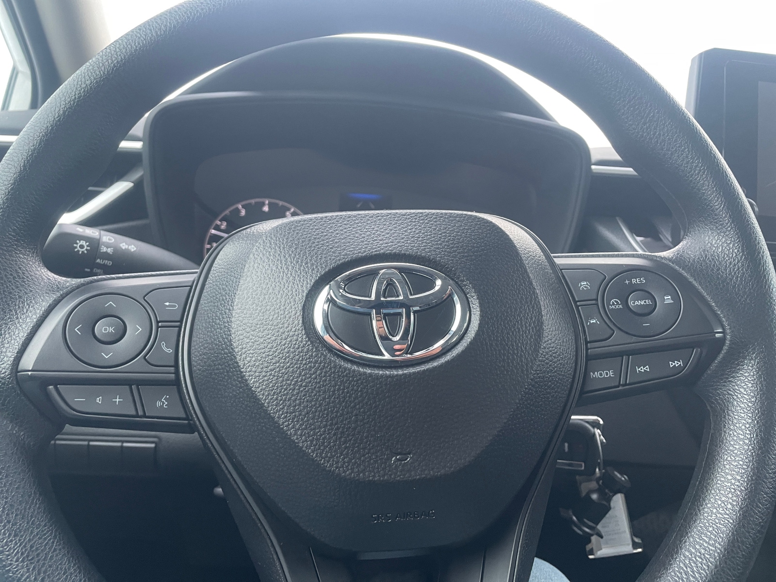 Thumbnail: 2025 Toyota Corolla - 5