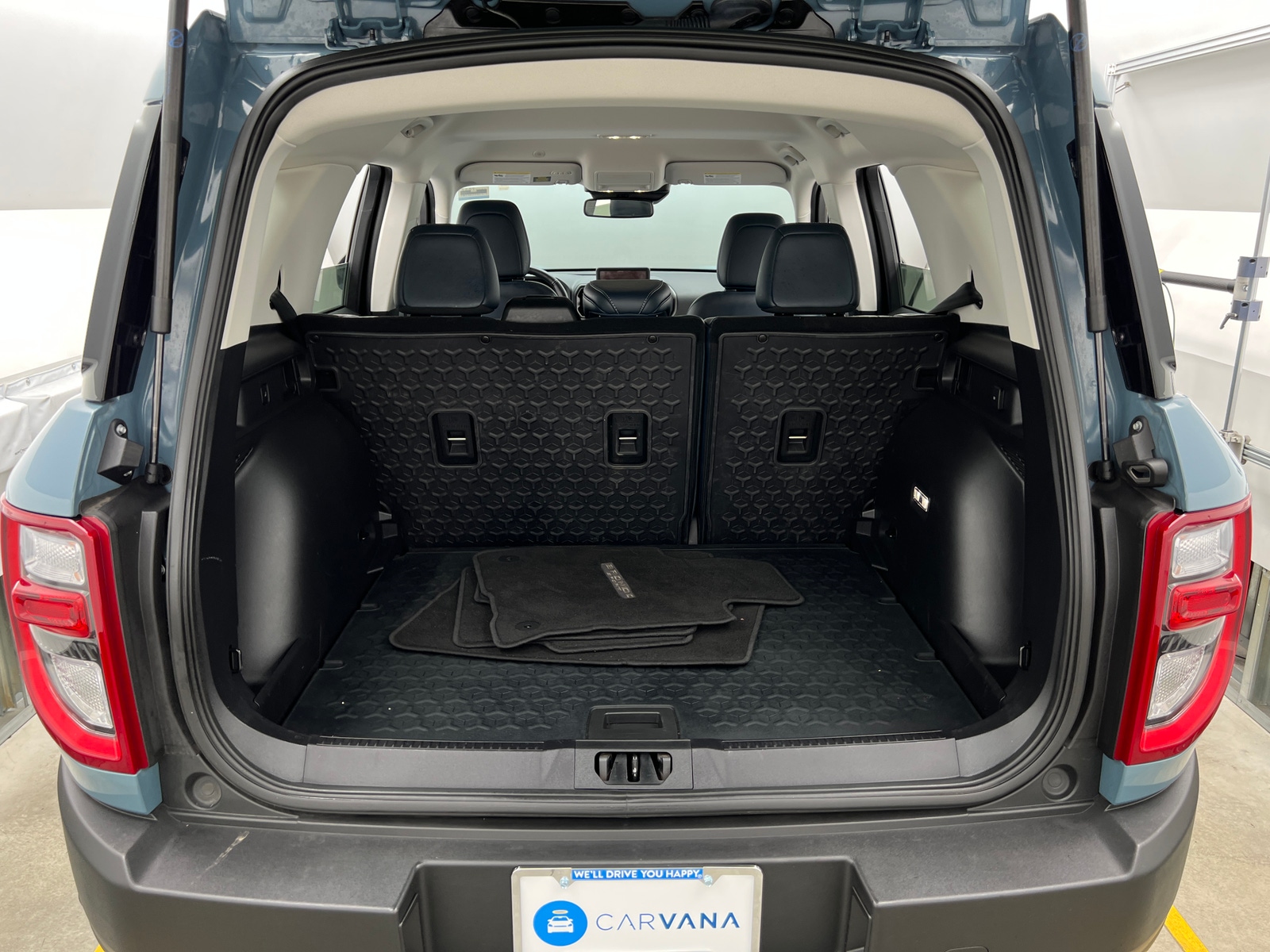 Thumbnail: 2023 Ford Bronco Sport - 6