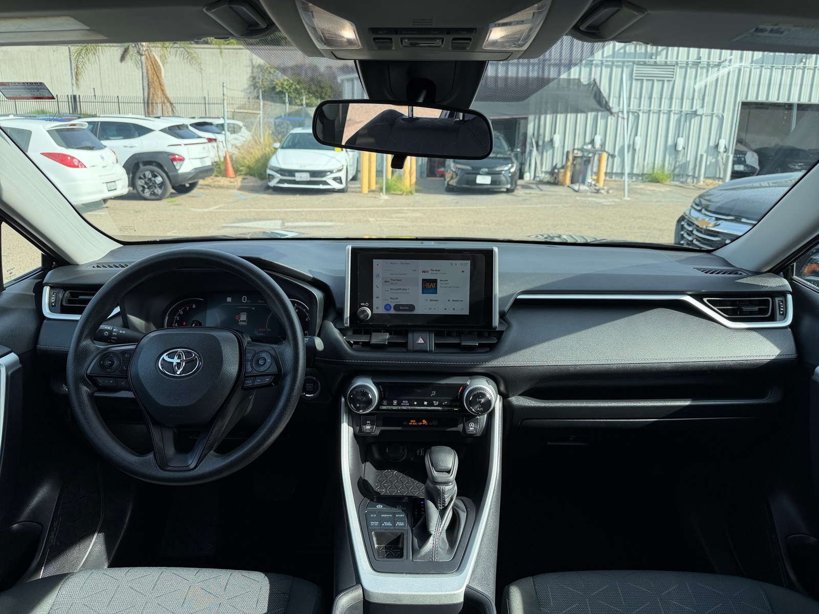 Thumbnail: 2025 Toyota RAV4 - 3