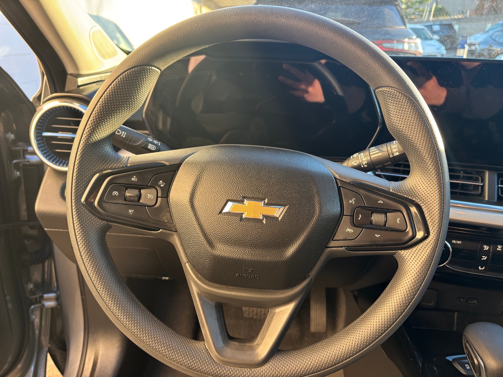 Thumbnail: 2025 Chevrolet Trax - 5