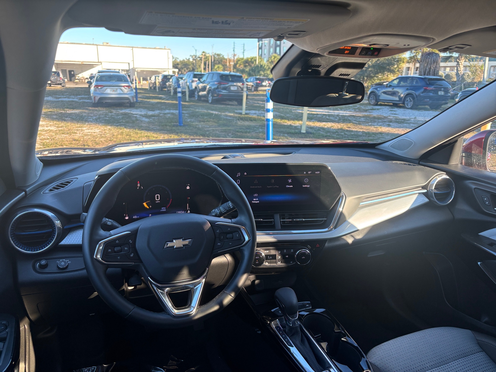 Thumbnail: 2025 Chevrolet Trax - 3