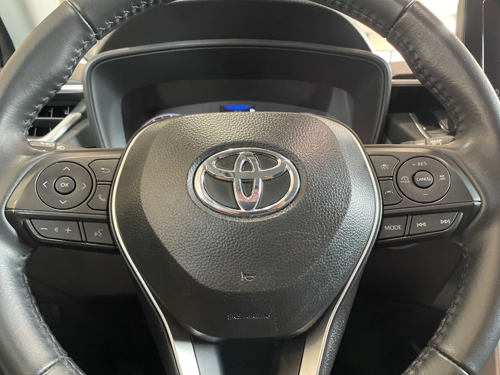 Thumbnail: 2025 Toyota Corolla Cross - 4