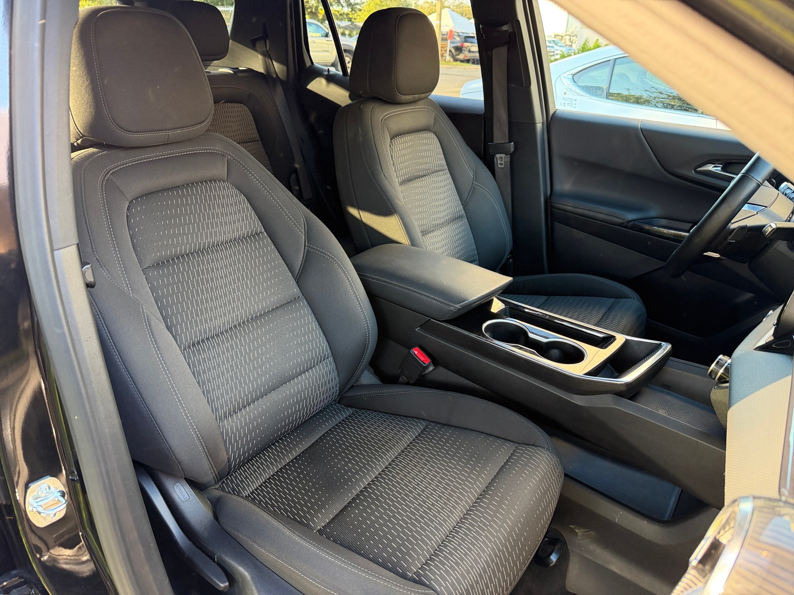 Thumbnail: 2025 Chevrolet Equinox - 2