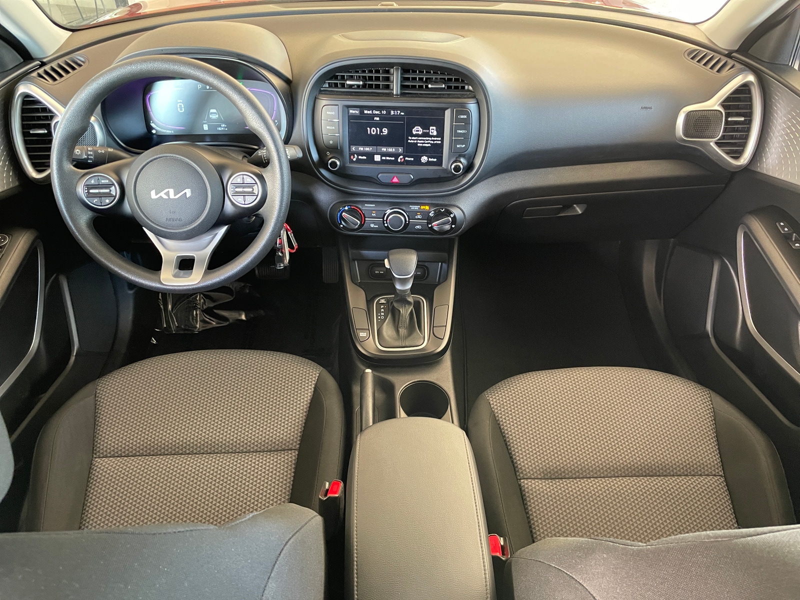 Thumbnail: 2025 Kia Soul - 3