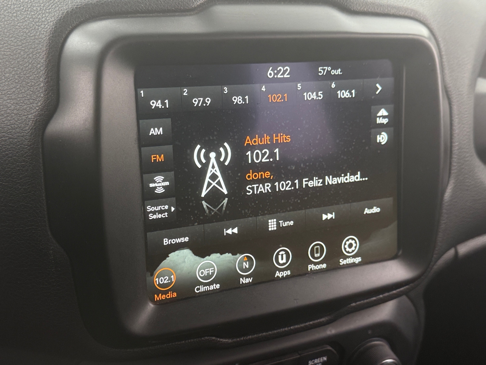 Thumbnail: 2023 Jeep Renegade - 4