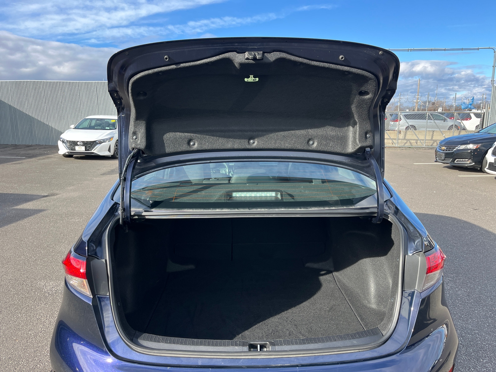 Thumbnail: 2025 Toyota Corolla - 6