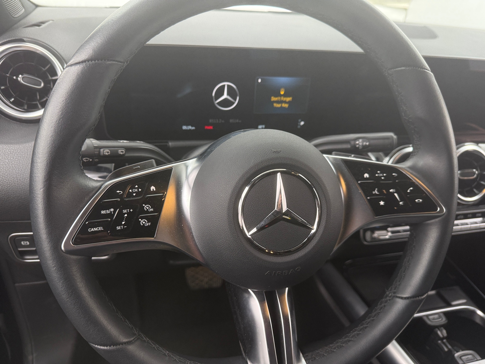 Thumbnail: 2025 Mercedes-Benz GLA - 4