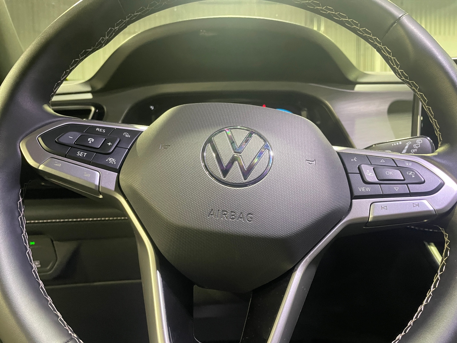 Thumbnail: 2025 Volkswagen Atlas - 5