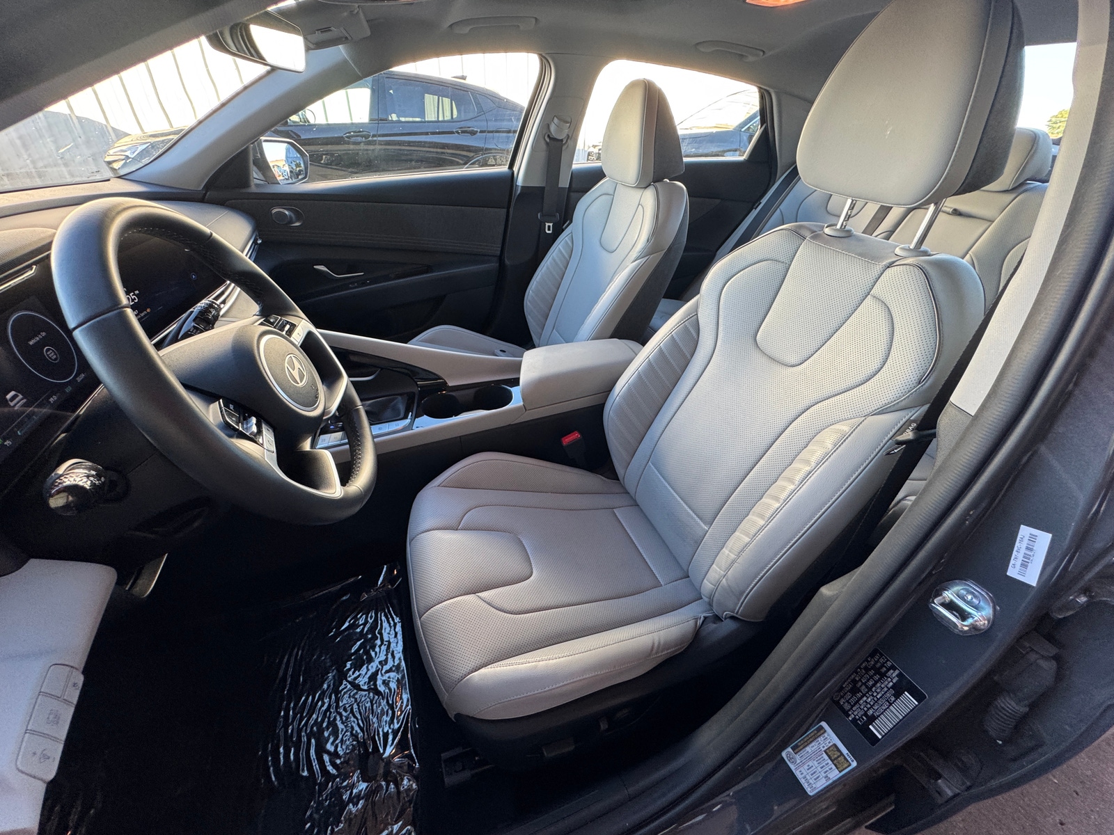 Thumbnail: 2025 Hyundai Elantra - 2