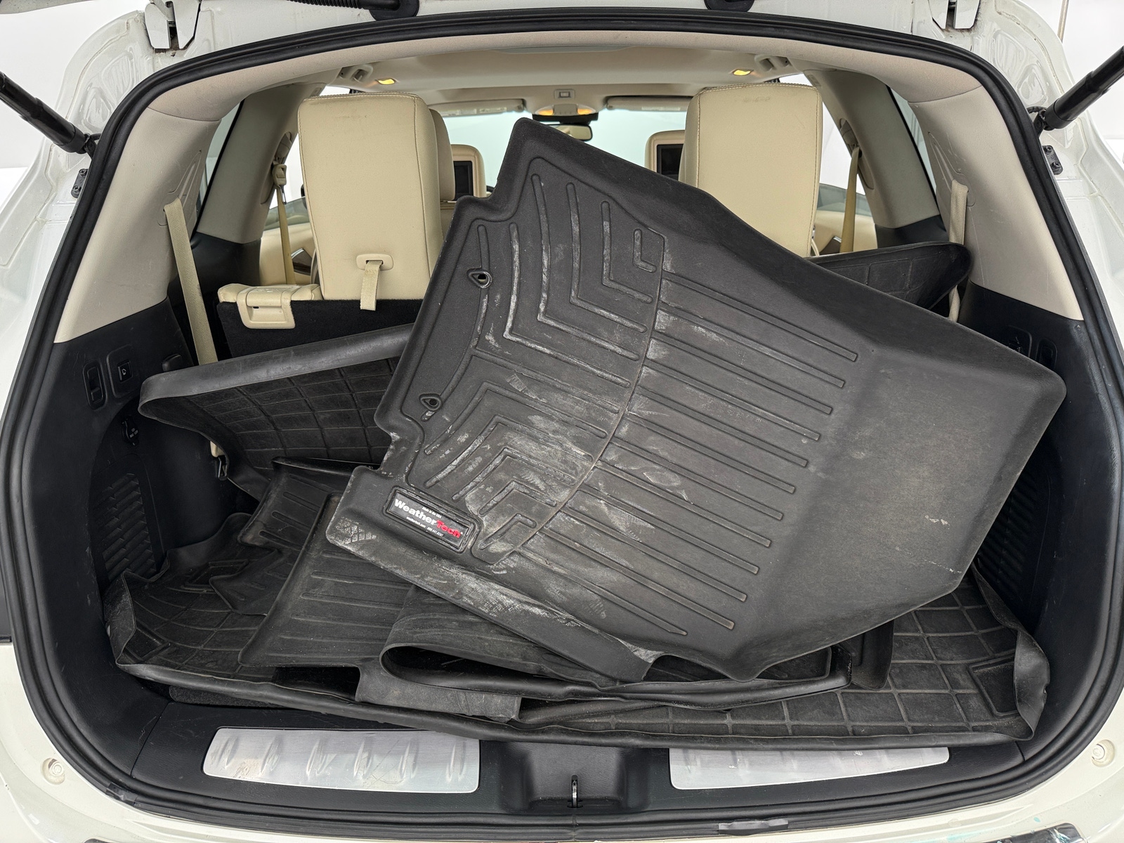 Thumbnail: 2015 INFINITI QX60 - 6