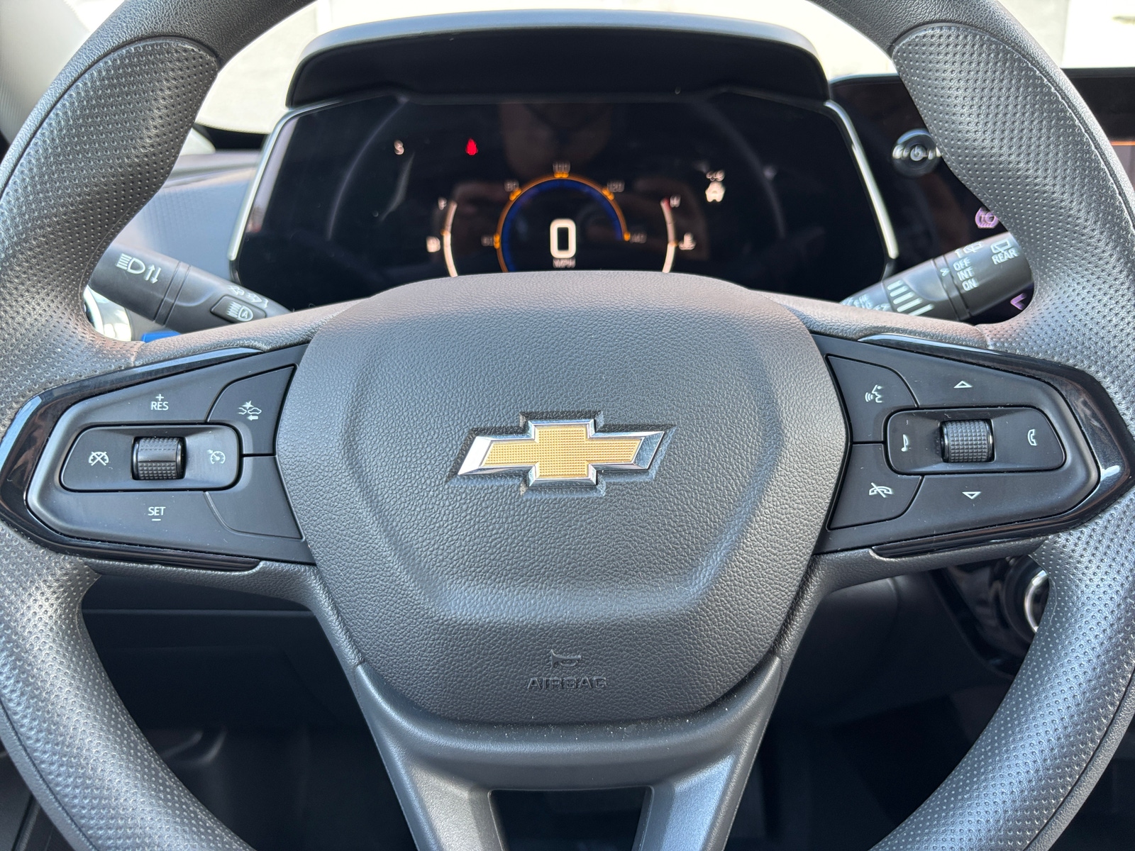 Thumbnail: 2025 Chevrolet Trax - 5