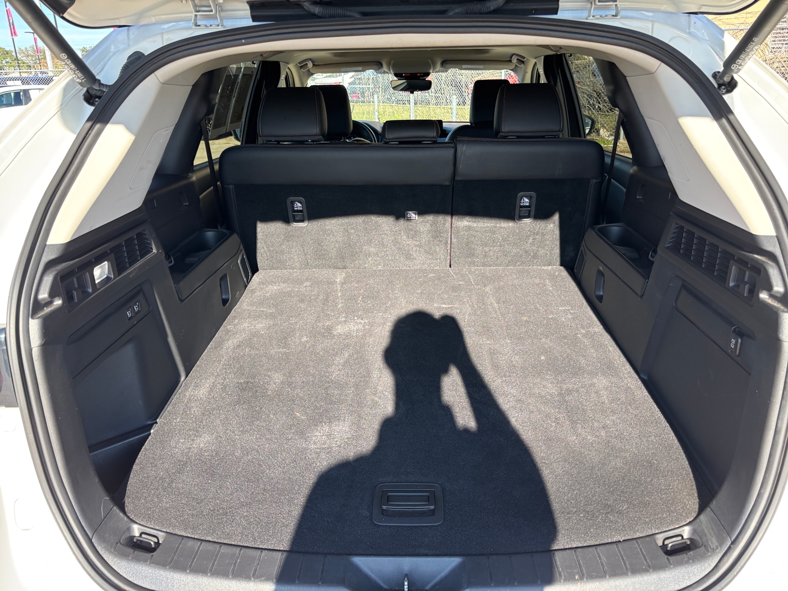 Thumbnail: 2025 Mazda CX-70 - 6