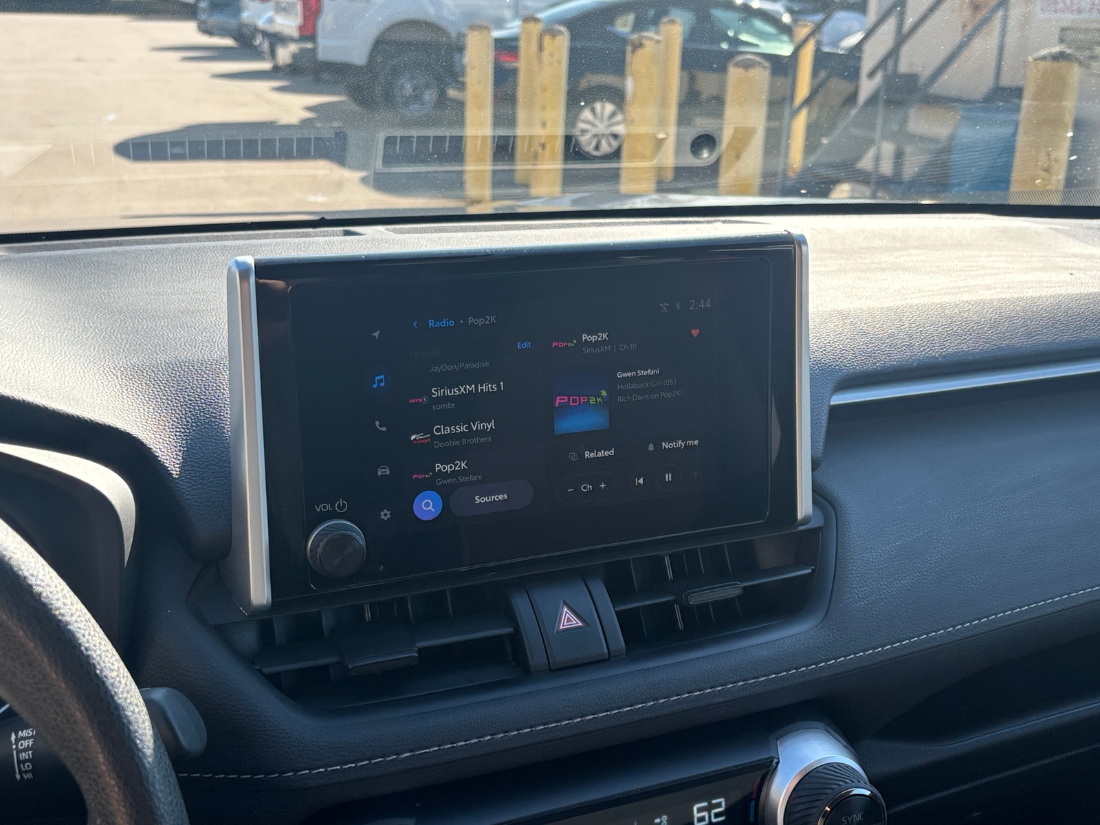 Thumbnail: 2025 Toyota RAV4 - 4