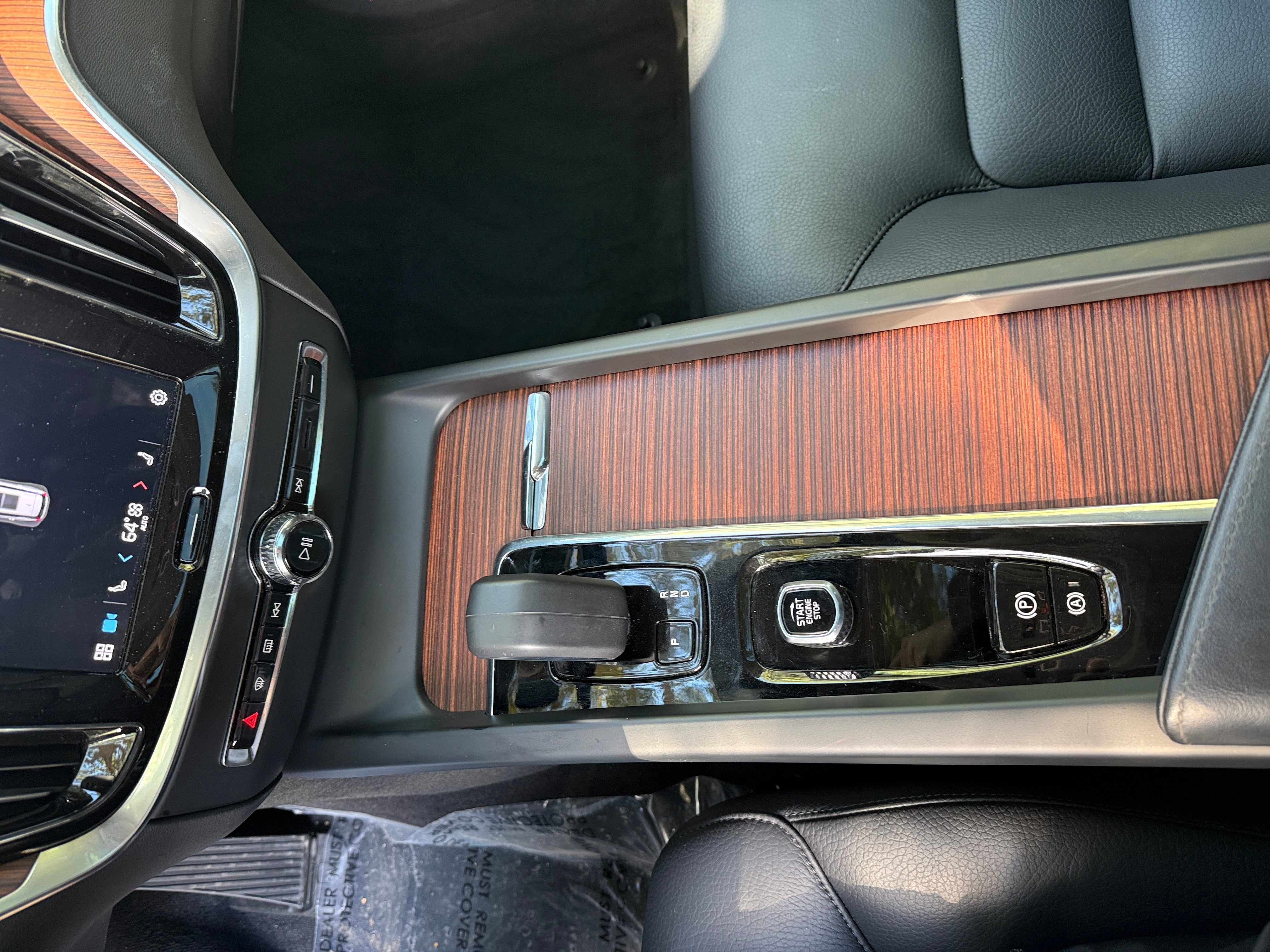 2025 Volvo V60 Cross Country