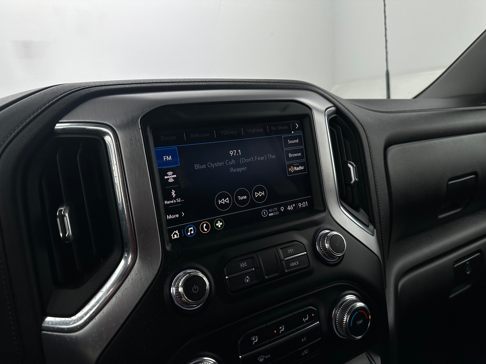 Thumbnail: 2021 GMC Sierra 2500 - 4