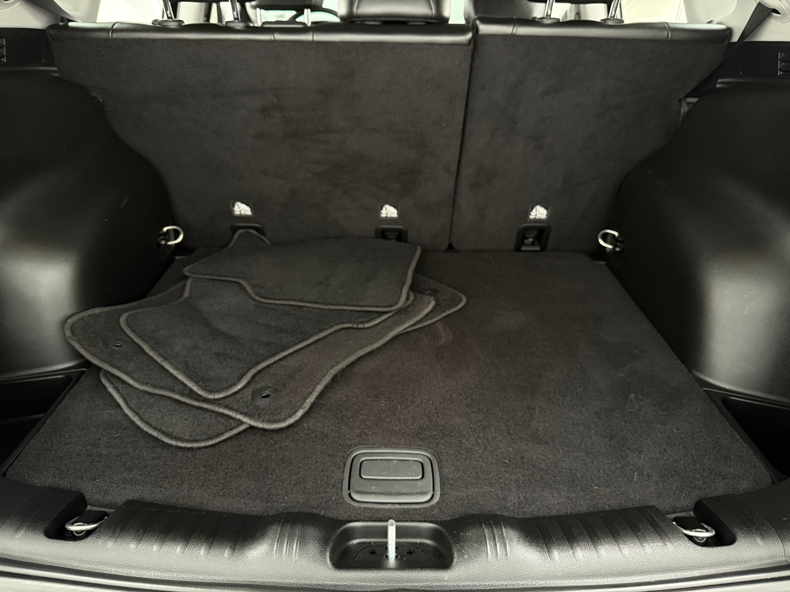 Thumbnail: 2022 Jeep Compass - 6