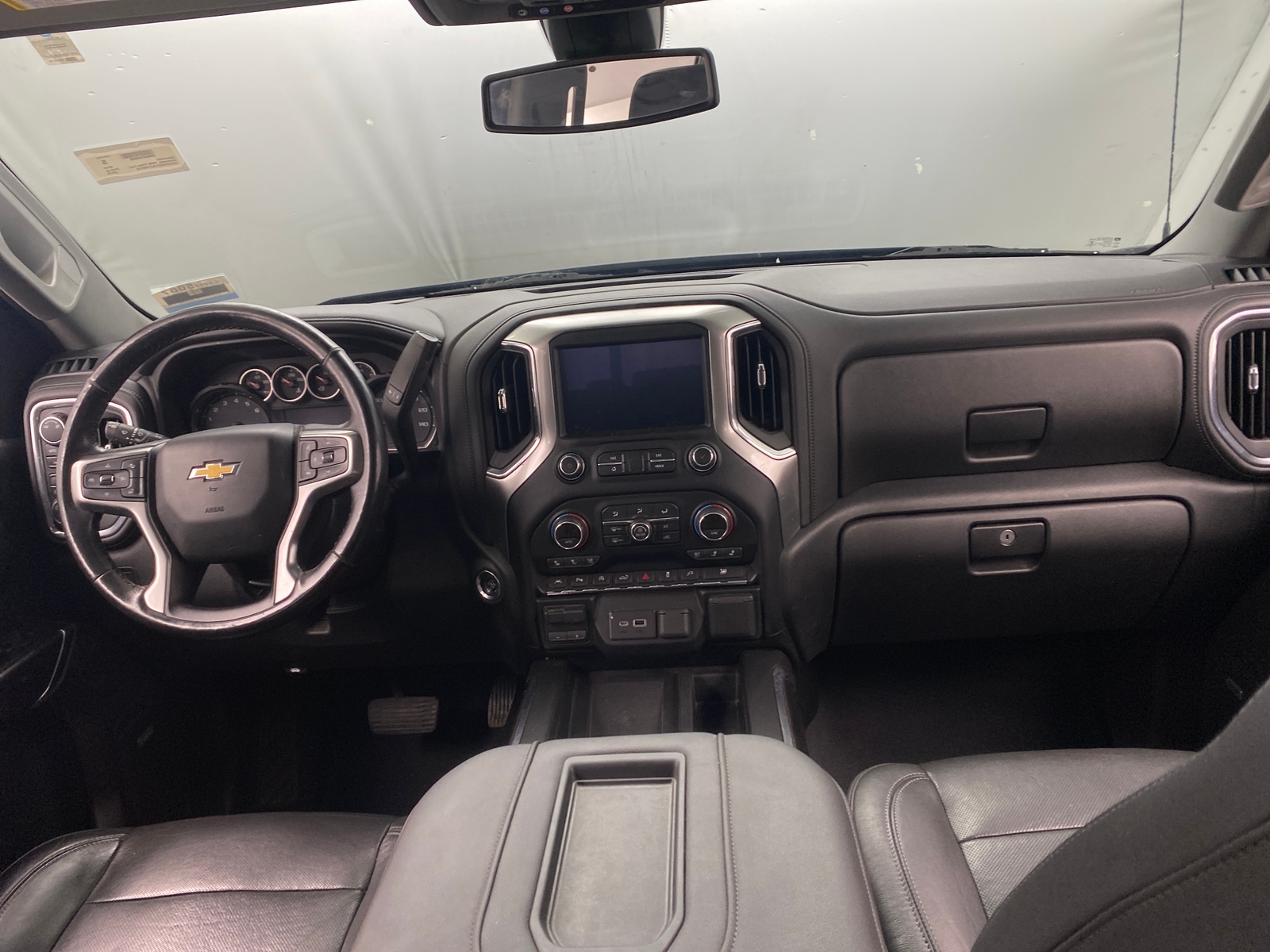 Thumbnail: 2019 Chevrolet Silverado 1500 - 3