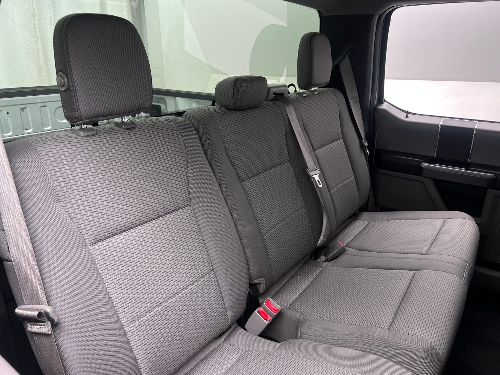 Thumbnail: 2016 Ford Econoline - 6