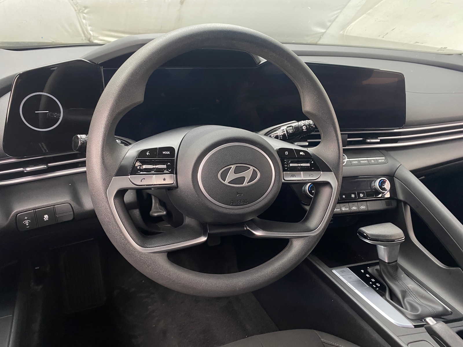 Thumbnail: 2024 Hyundai Elantra - 5