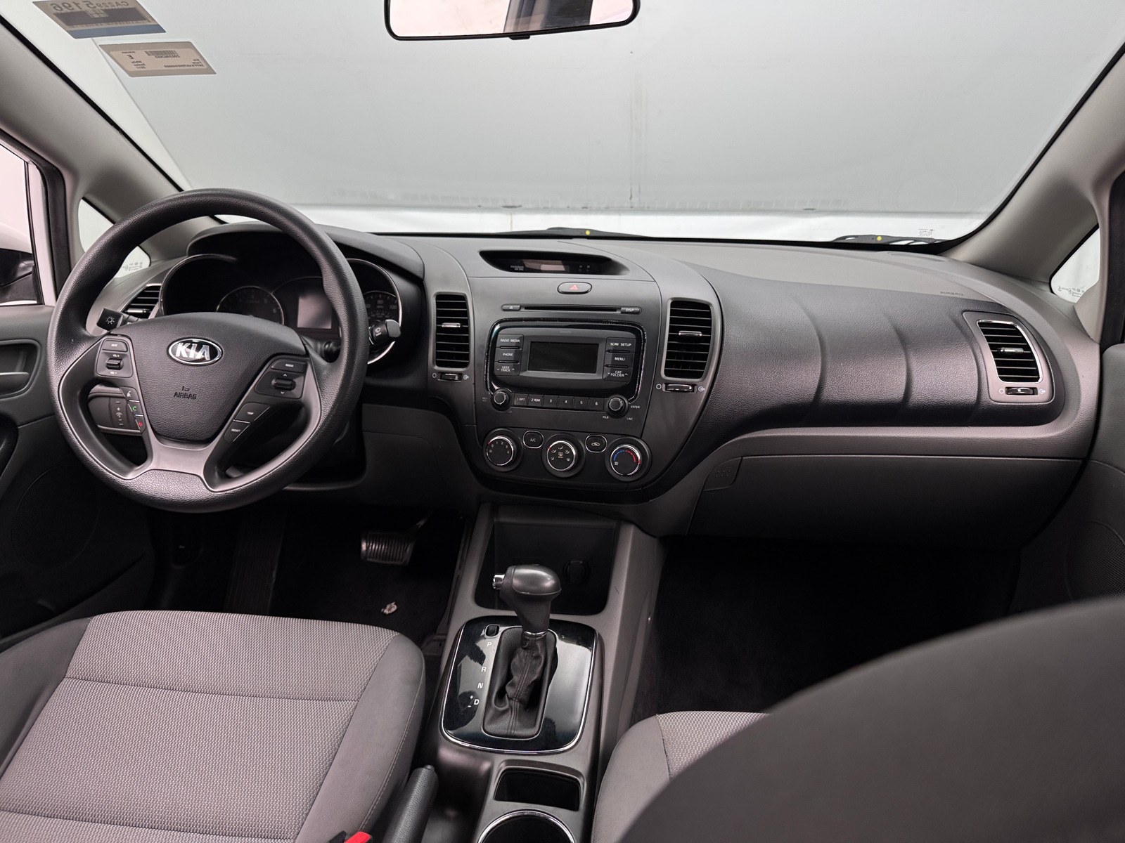 Thumbnail: 2017 Kia Forte - 3