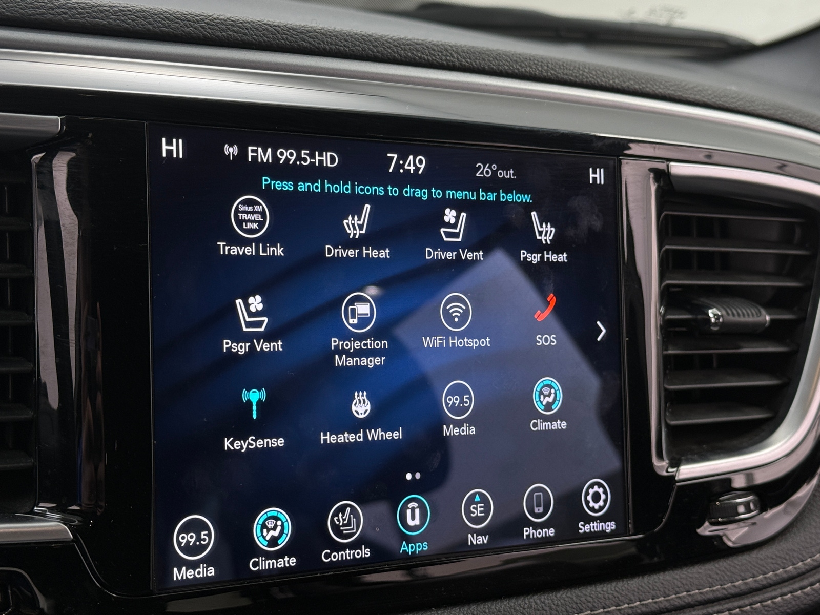 Thumbnail: 2020 Chrysler Pacifica - 3