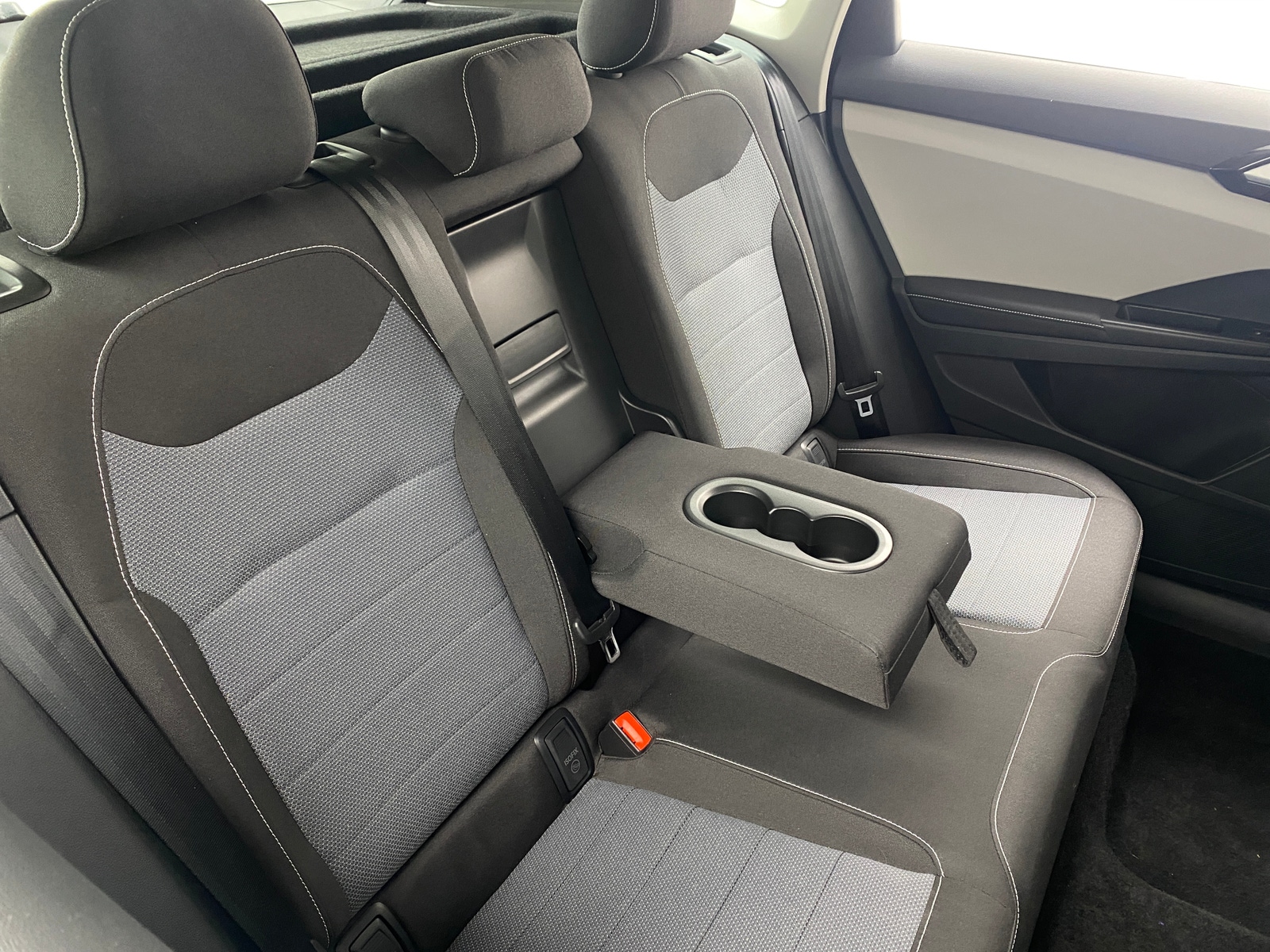 Thumbnail: 2025 Volkswagen Taos - 6