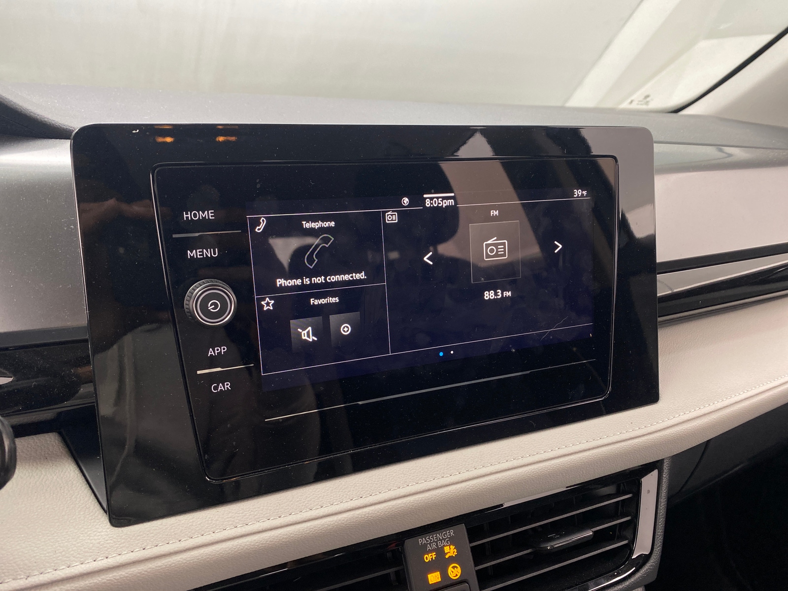 Thumbnail: 2025 Volkswagen Taos - 4