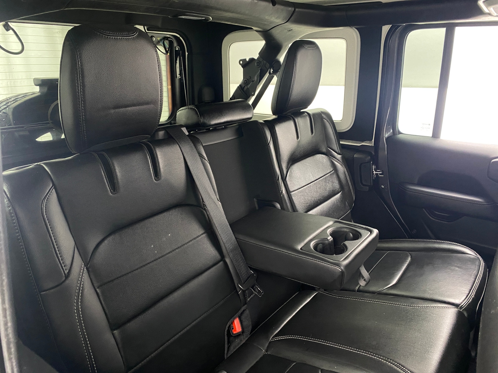 Thumbnail: 2021 Jeep Wrangler - 5