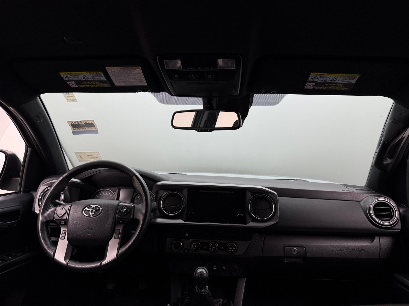 Thumbnail: 2019 Toyota Tacoma - 3