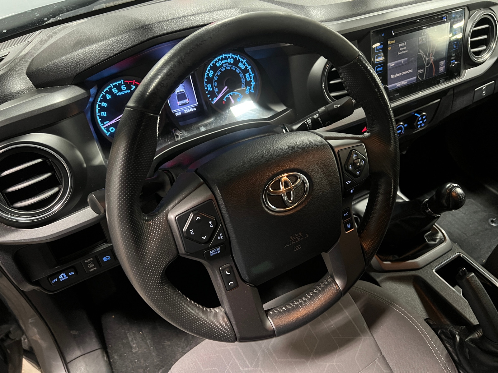 Thumbnail: 2019 Toyota Tacoma - 5