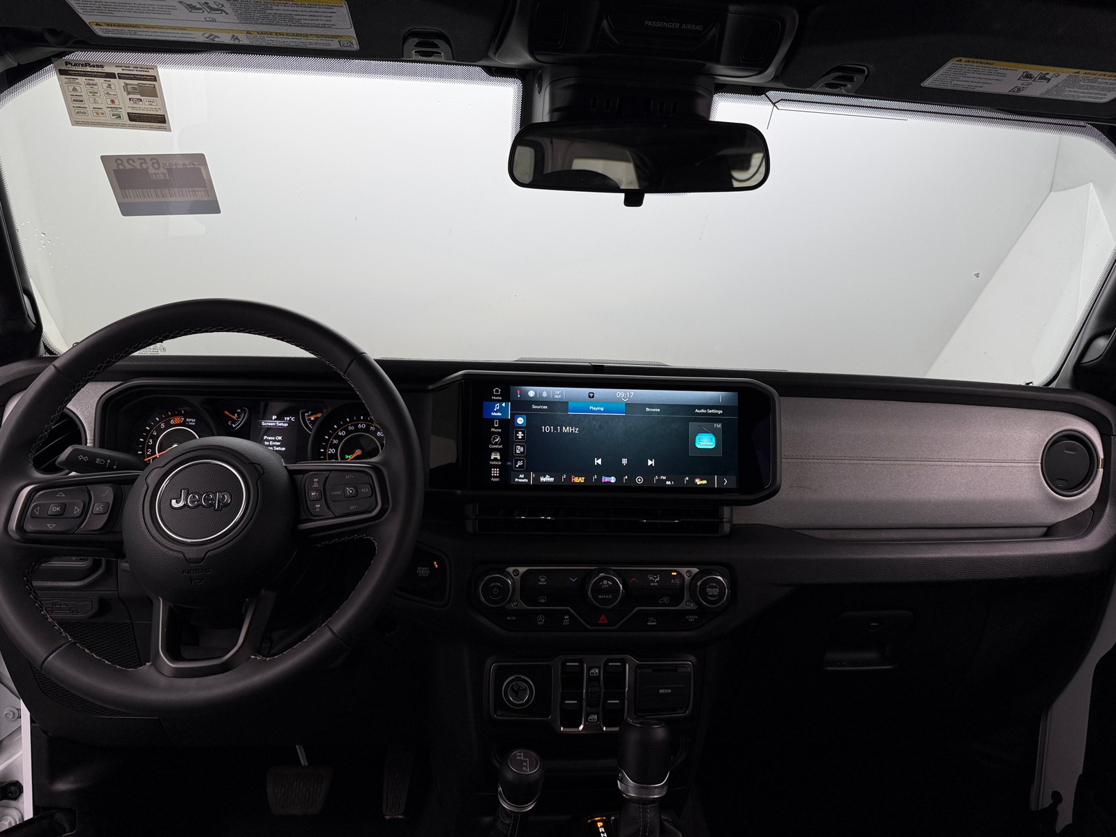 Thumbnail: 2025 Jeep Wrangler - 3