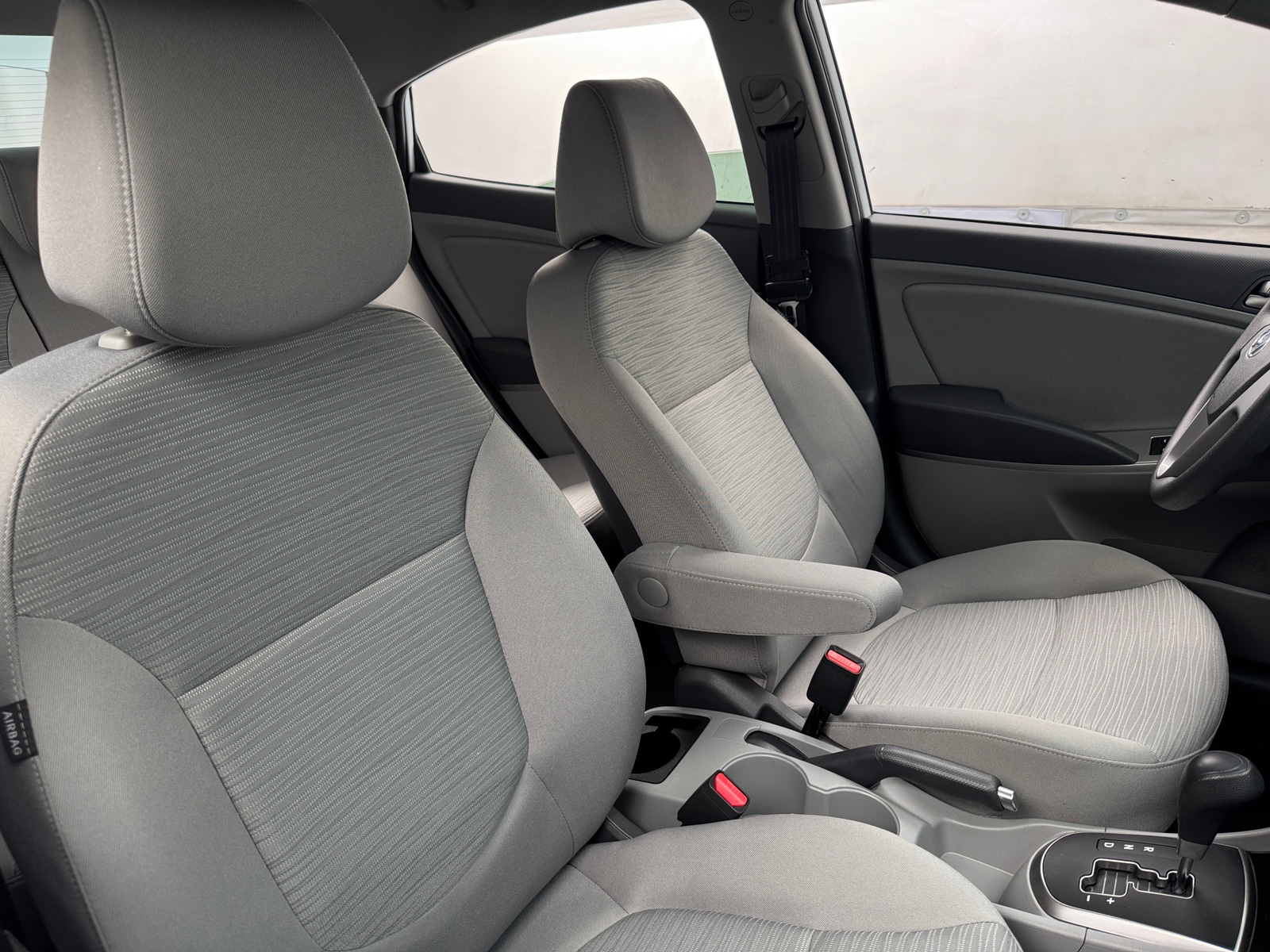 Thumbnail: 2016 Hyundai Accent - 2