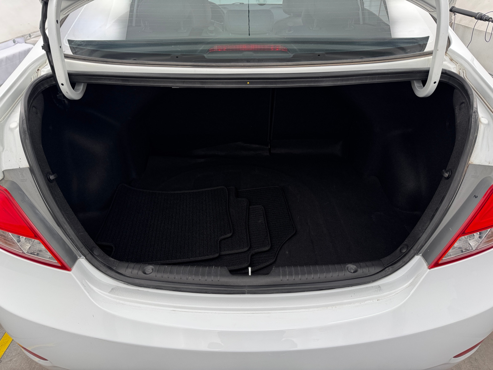 Thumbnail: 2016 Hyundai Accent - 6