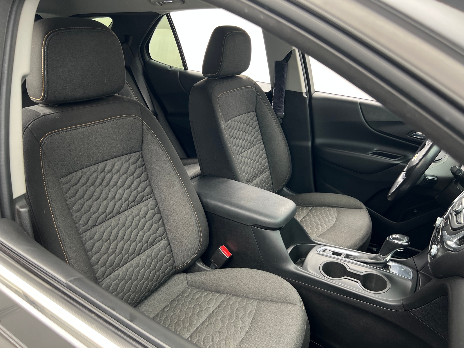 Thumbnail: 2019 Chevrolet Equinox - 2