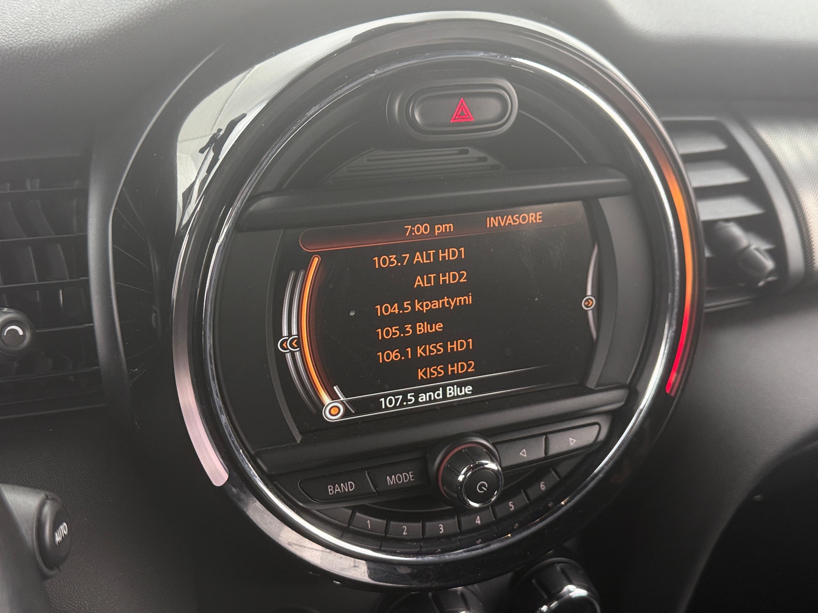 Thumbnail: 2017 MINI Cooper Convertible - 3