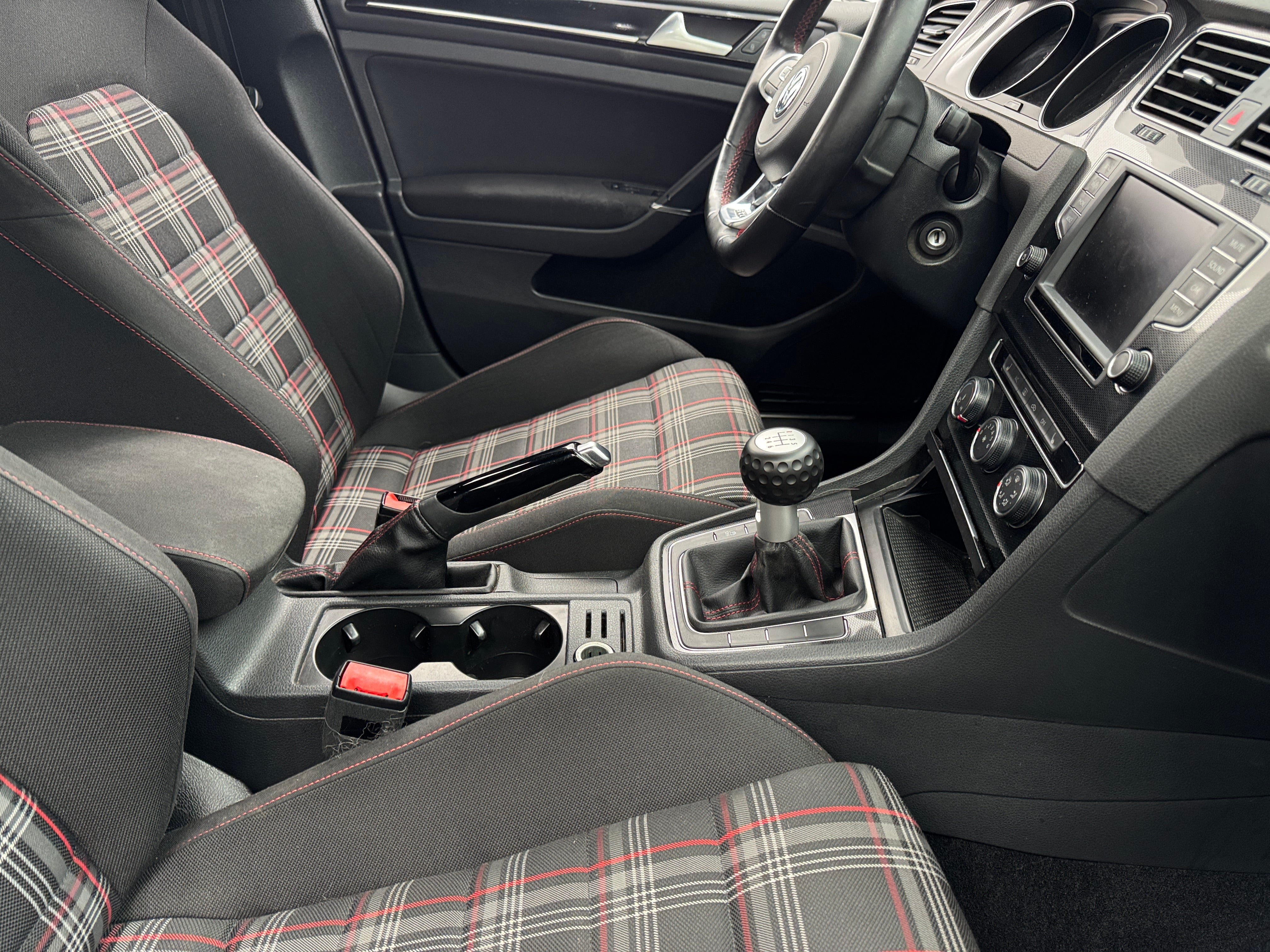 2017 Volkswagen Golf GTI