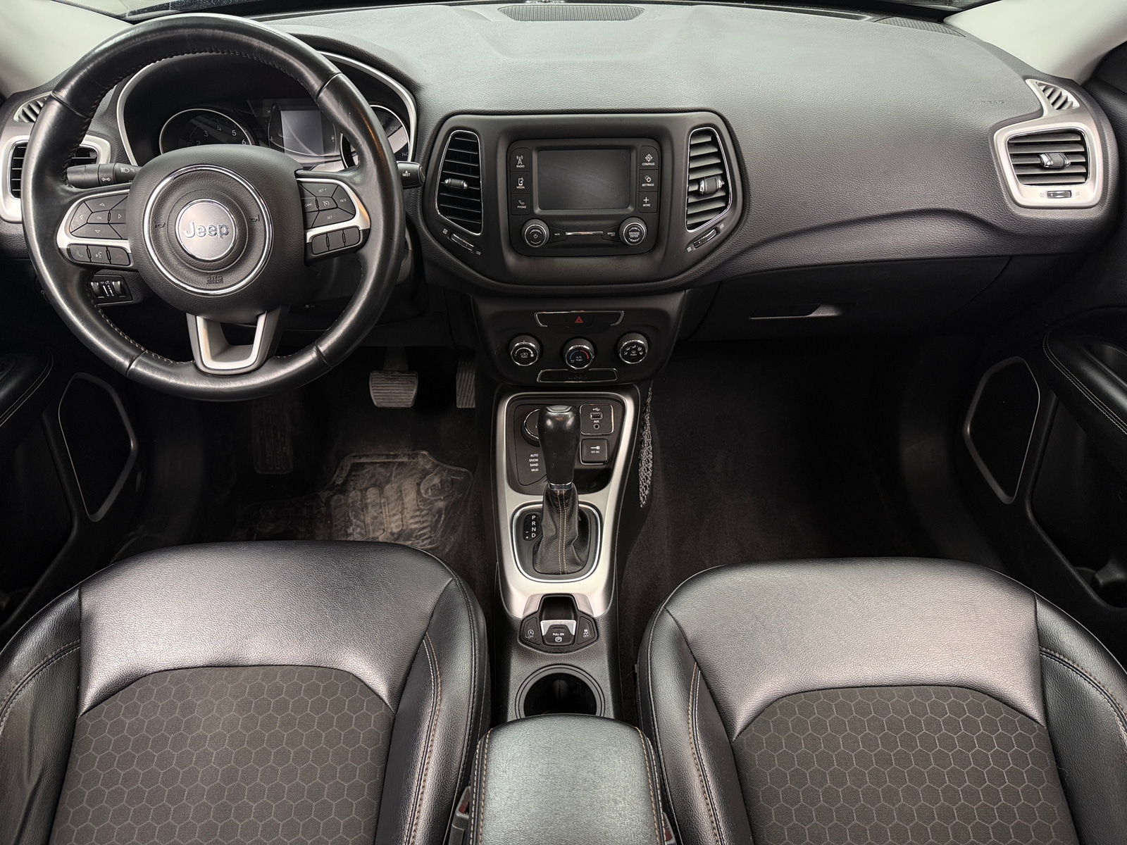 Thumbnail: 2017 Jeep Compass - 3