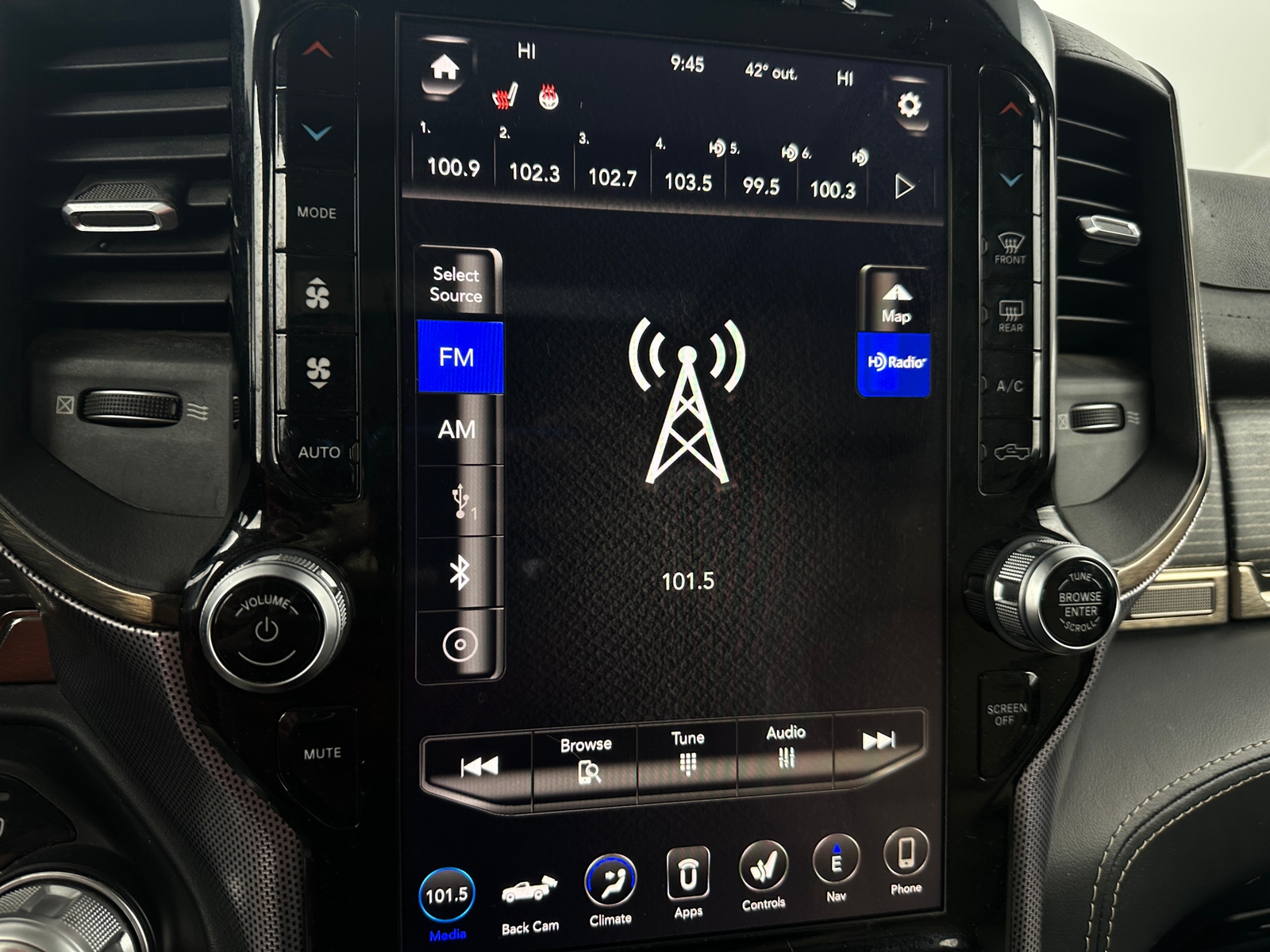 Thumbnail: 2019 RAM 1500 - 3