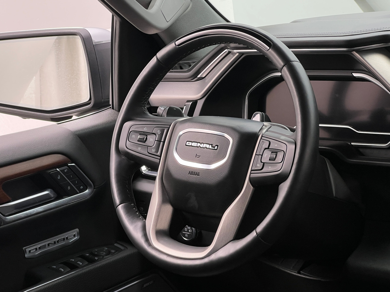 Thumbnail: 2023 GMC Sierra 1500 - 4