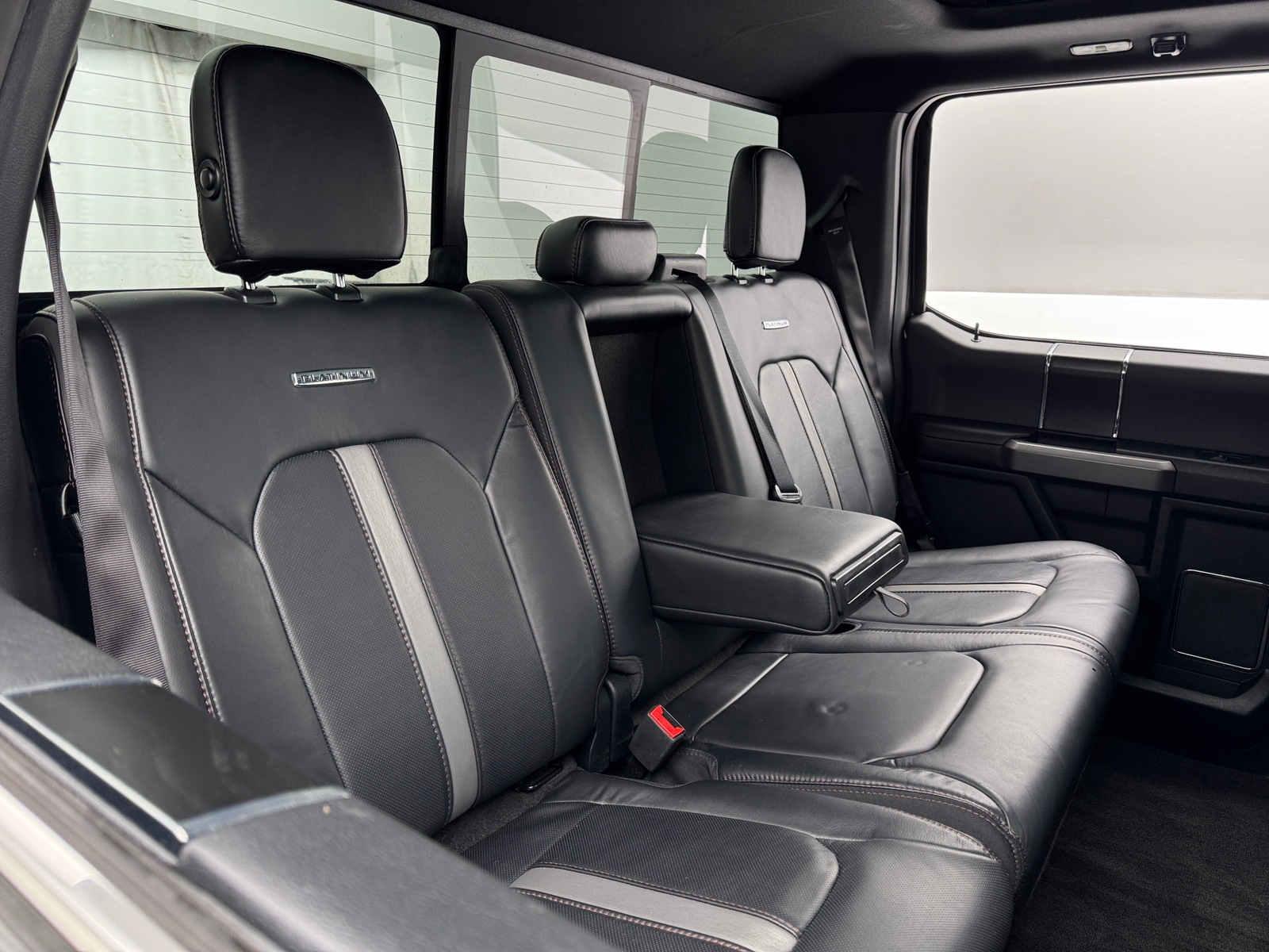 Thumbnail: 2018 Ford Econoline - 5