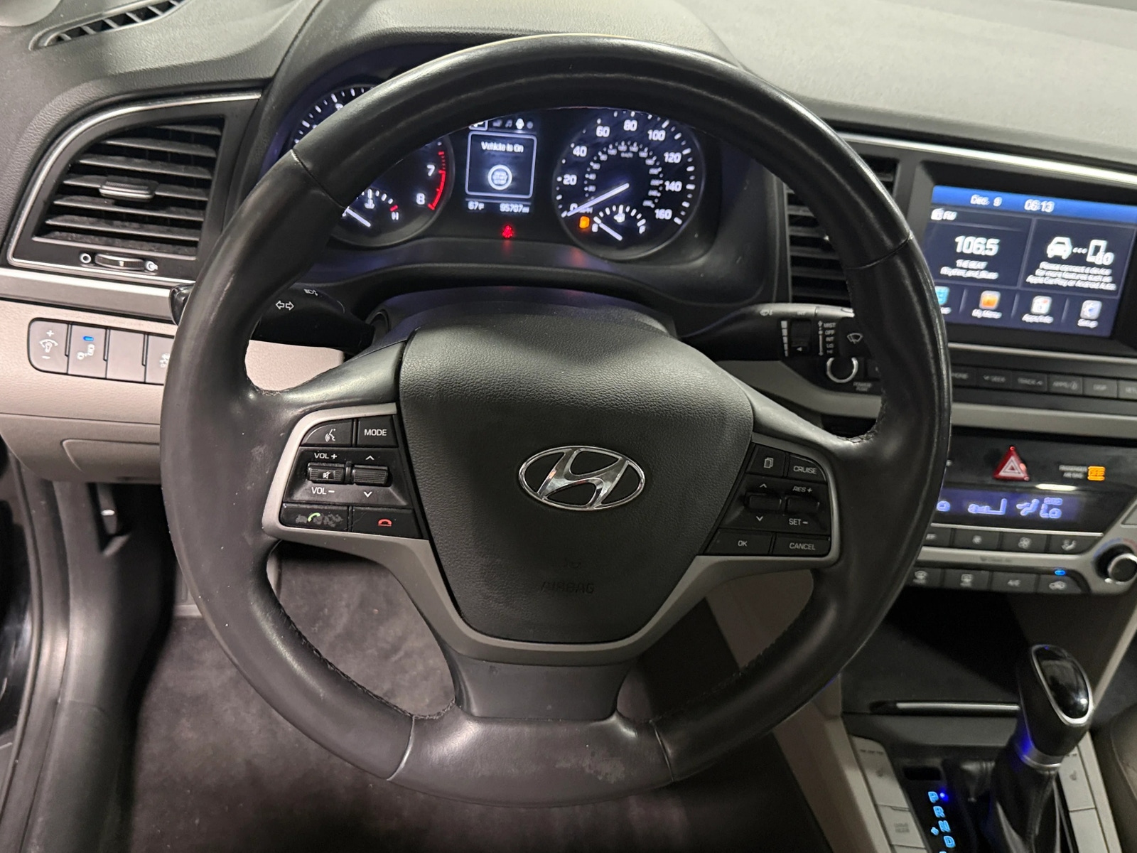 Thumbnail: 2018 Hyundai Elantra - 5