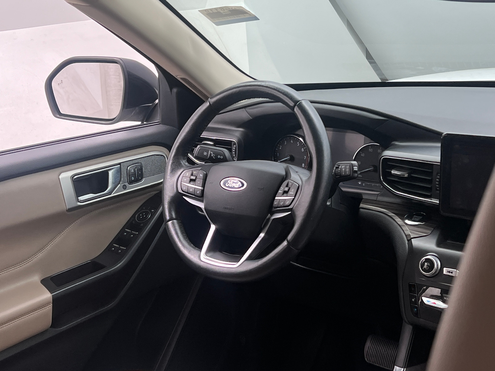 Thumbnail: 2020 Ford Explorer - 4