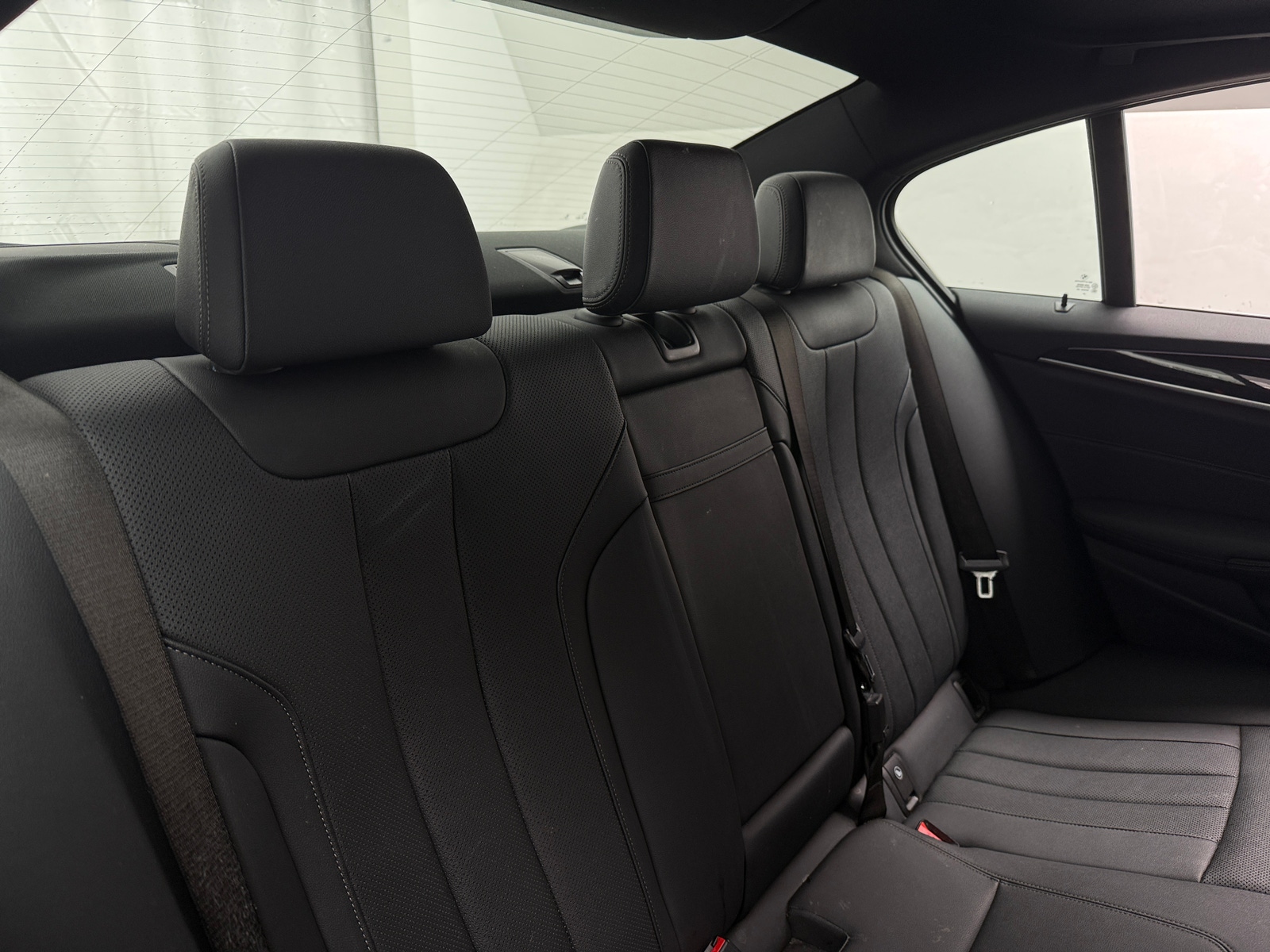 Thumbnail: 2021 BMW 5 Series - 5