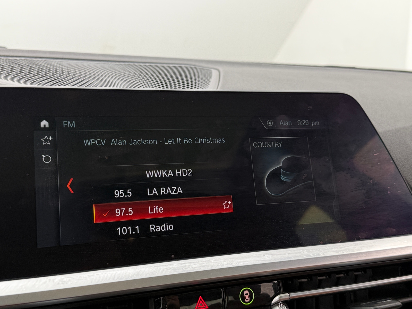 Thumbnail: 2020 BMW 3 Series - 3