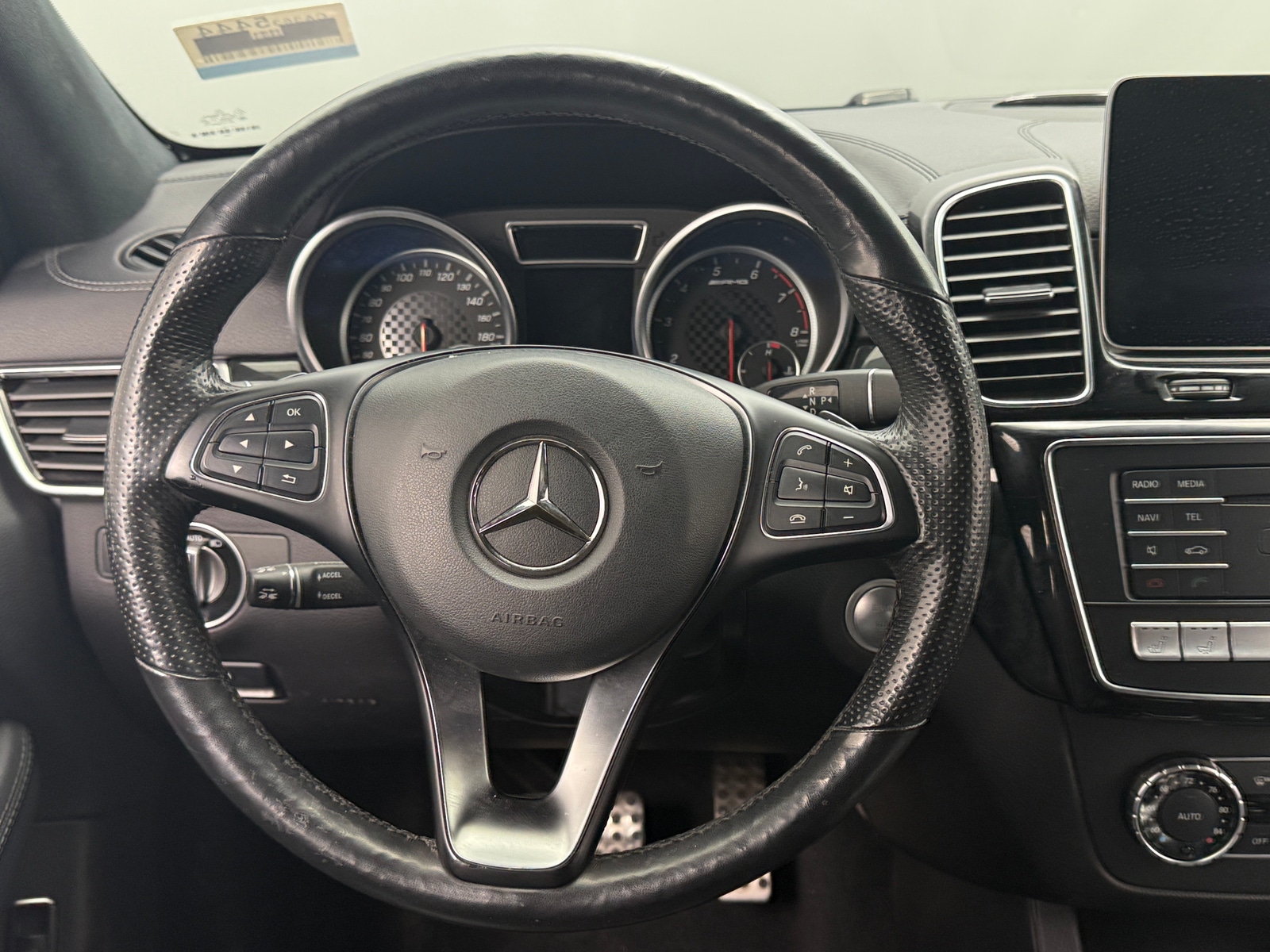 Thumbnail: 2019 Mercedes-Benz GLE - 4