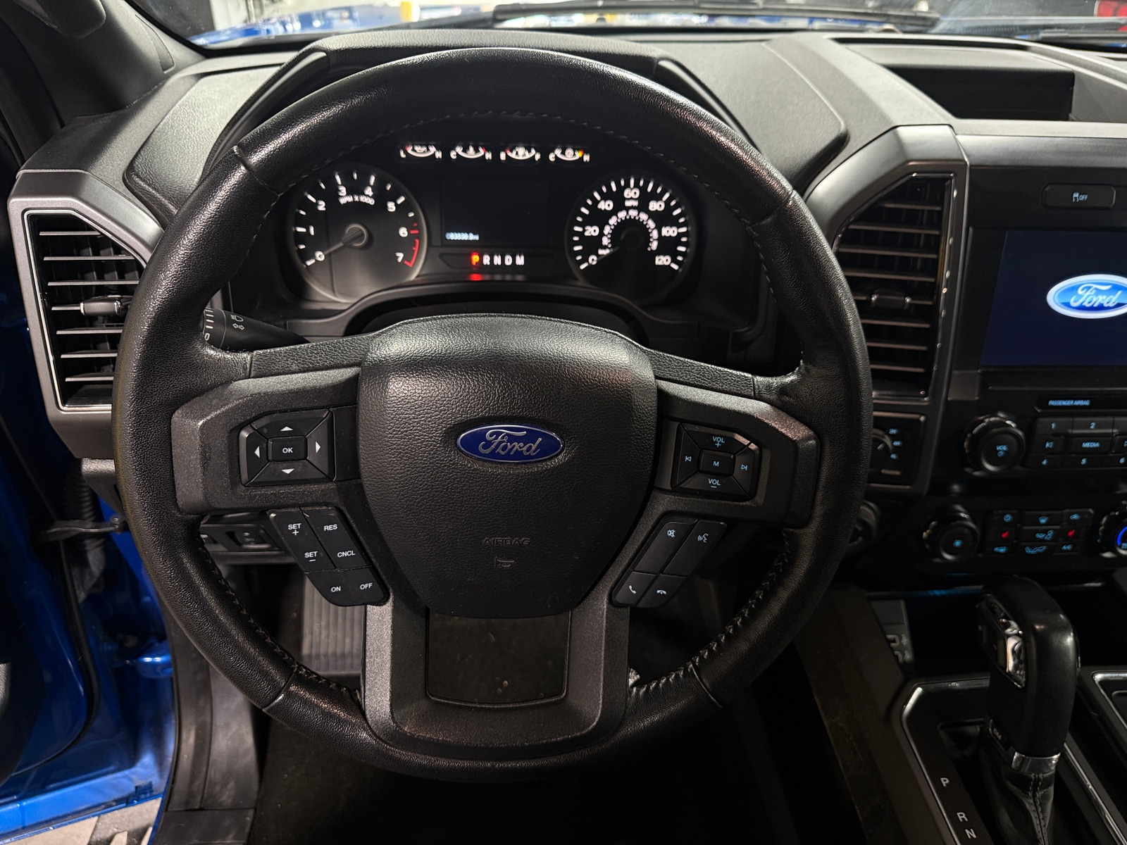 Thumbnail: 2019 Ford Econoline - 5