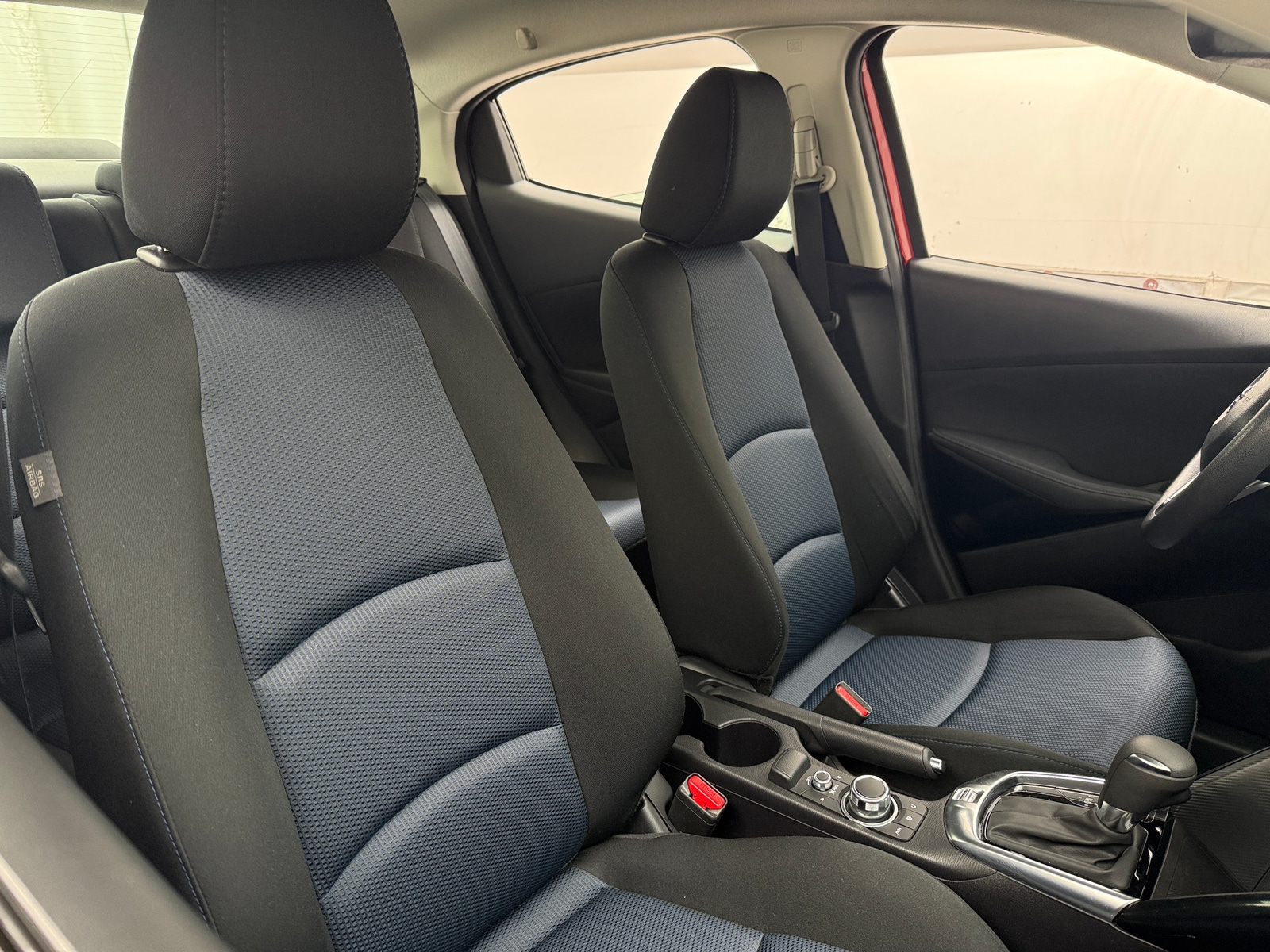 Thumbnail: 2017 Toyota Yaris iA - 2